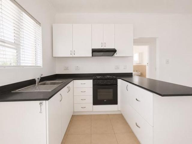 2 Bedroom Apartment in Ballitoville