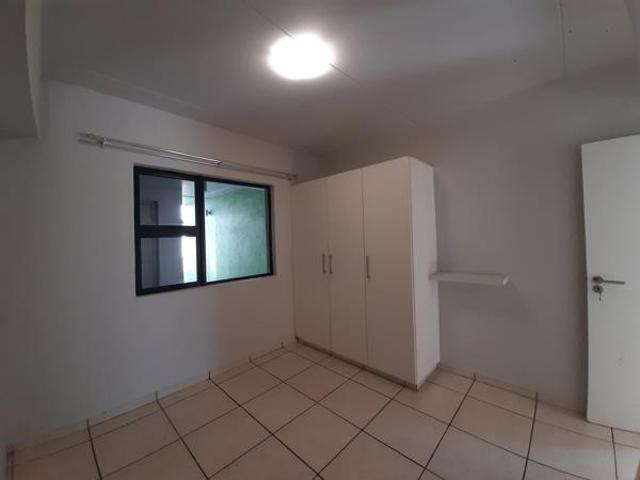 2 Bedroom Apartment in Ballitoville