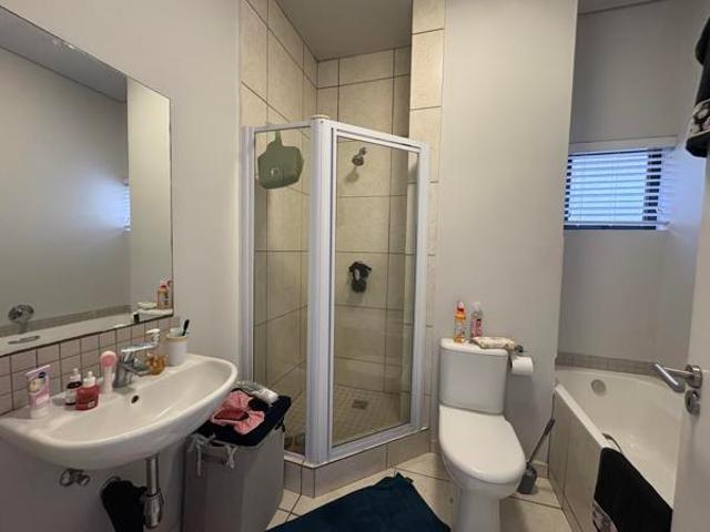 2 Bedroom Apartment in Ballito Commercial District
