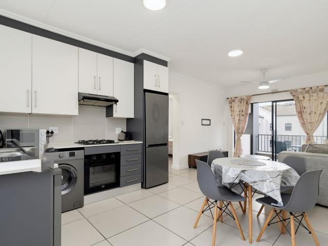 2 Bedroom Apartment in Ballito Central