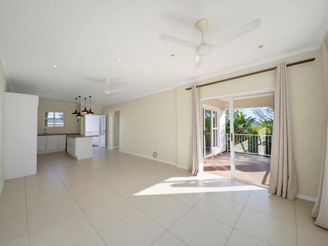 2 Bedroom Apartment in Ballito Central