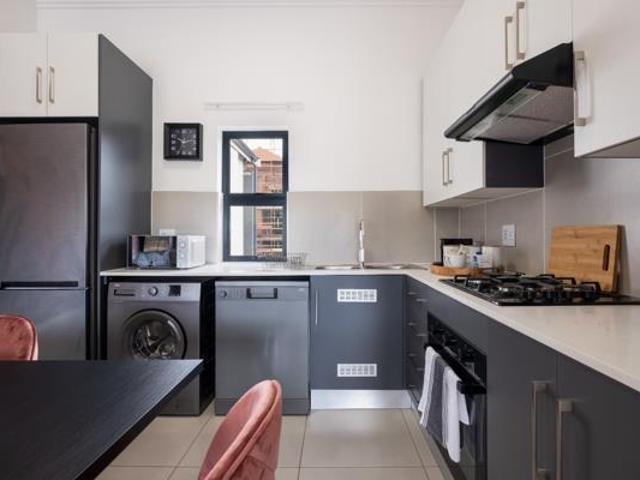 2 Bedroom Apartment in Ballito Central