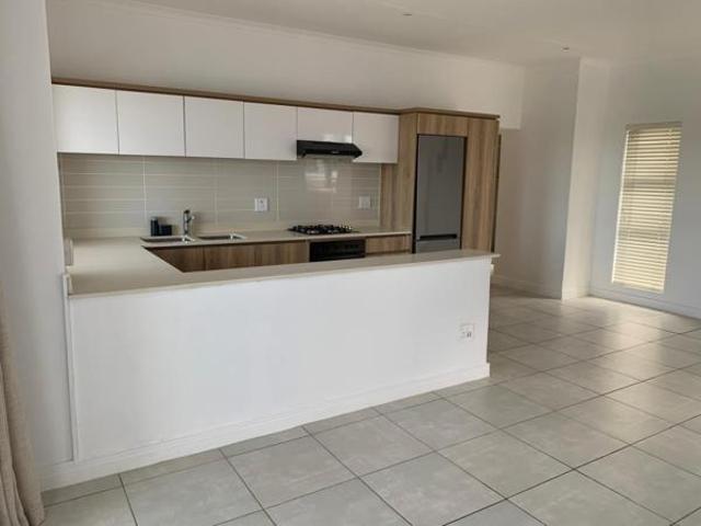 2 Bedroom Apartment in Ballito Central