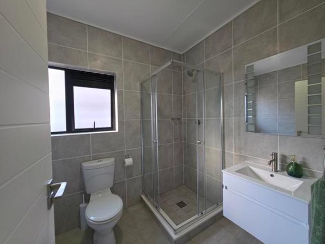 2 Bedroom Apartment in Ballito Central