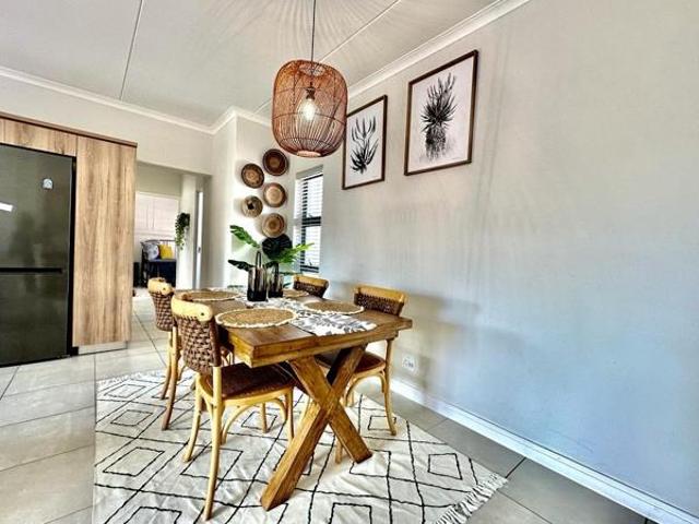2 Bedroom Apartment in Ballito Central