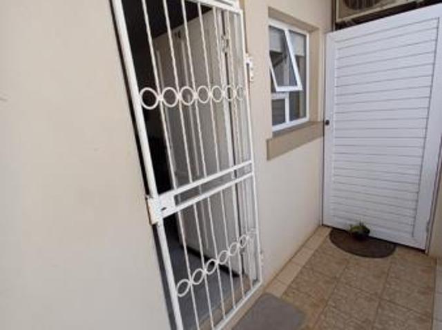 2 Bedroom Apartment in Ballito Central