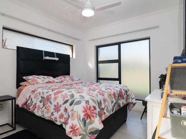 2 Bedroom Apartment in Ballito Central