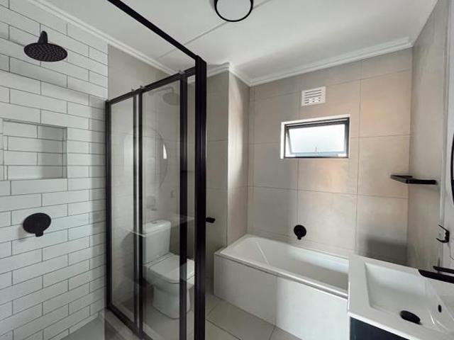 2 Bedroom Apartment in Ballito Central