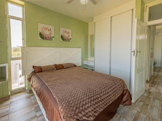 2 Bedroom Apartment in Ballito Central