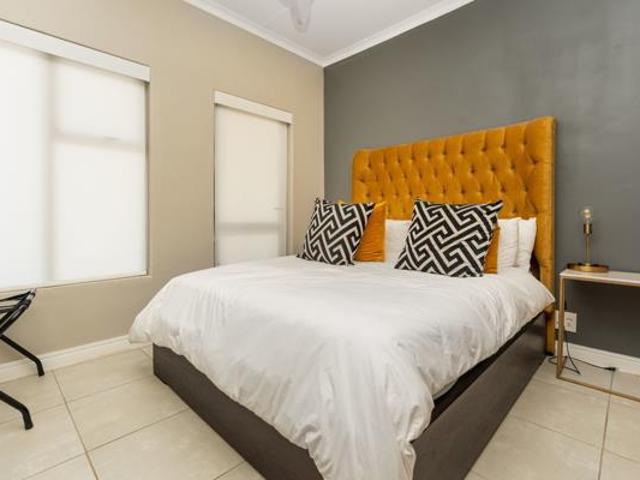 2 Bedroom Apartment in Ballito Central
