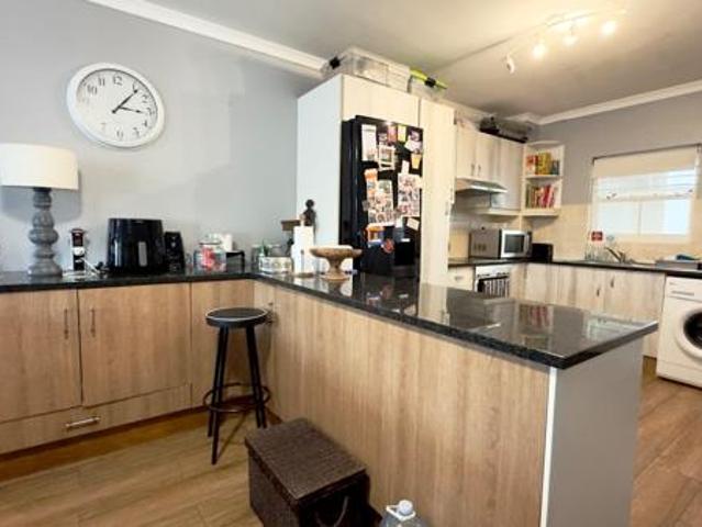 2 Bedroom Apartment in Ballito Central