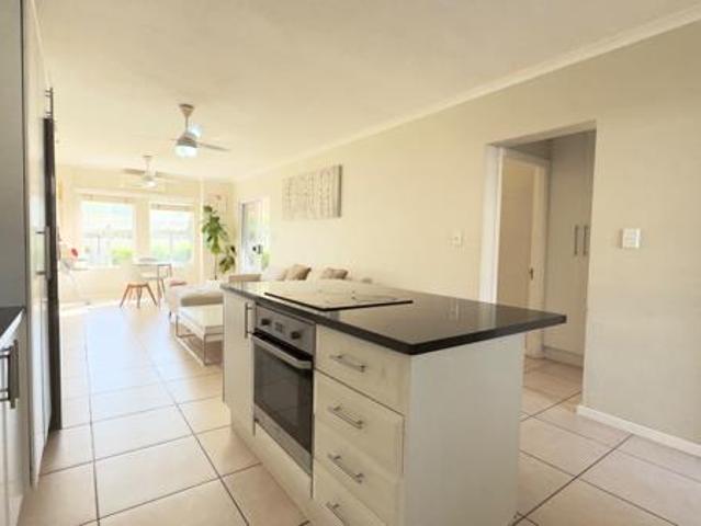 2 Bedroom Apartment in Ballito Central