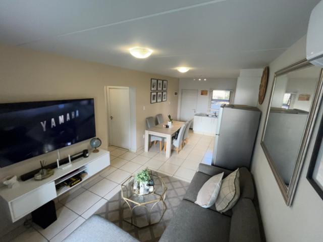 2 Bedroom Apartment in Ballito Central