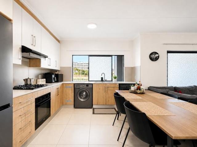 2 Bedroom Apartment in Ballito Central