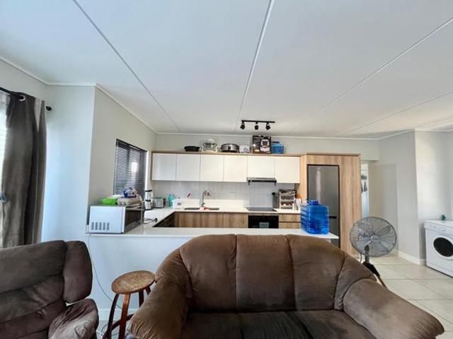 2 Bedroom Apartment in Ballito Central