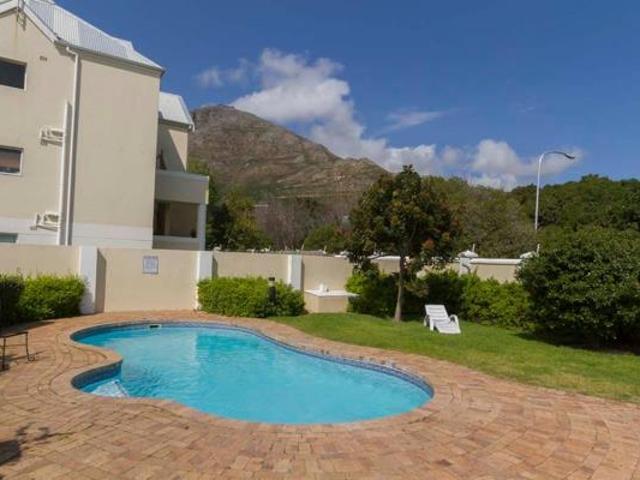 2 Bedroom Apartment in Beach Estate