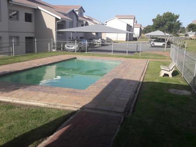 2 Bedroom Apartment in Beacon Bay