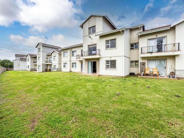 2 Bedroom Apartment in Beacon Bay