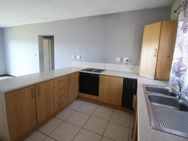 2 Bedroom Apartment in Beacon Bay North