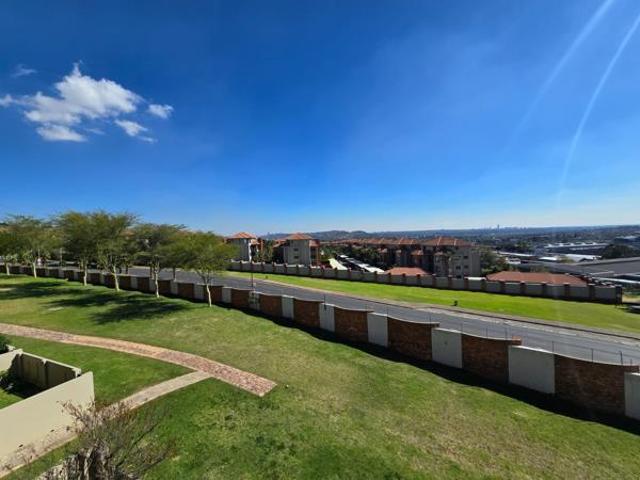 2 Bedroom Apartment in Bedfordview