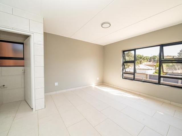 2 Bedroom Apartment in Bedfordview