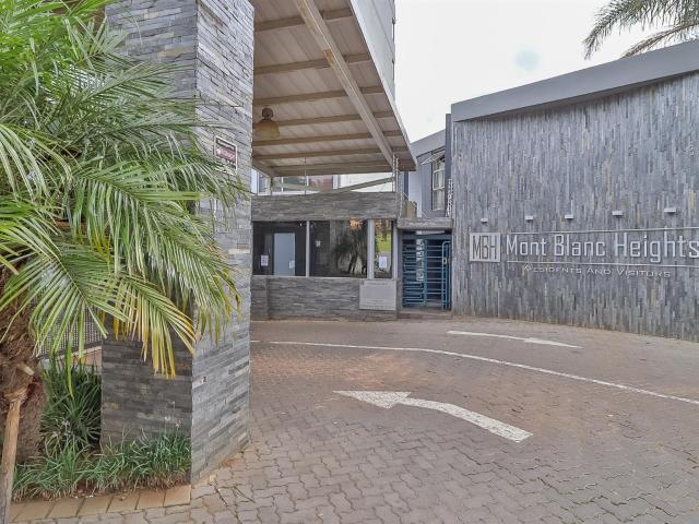 2 Bedroom Apartment in Bedford Gardens