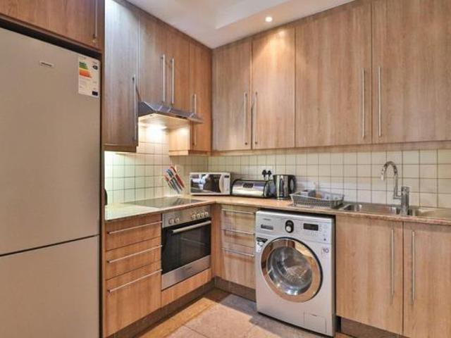2 Bedroom Apartment in Bedford Gardens