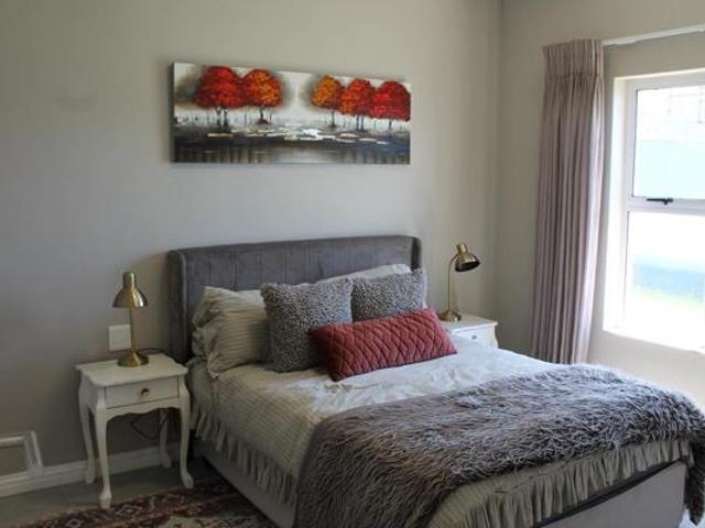 2 Bedroom Apartment in Bellair