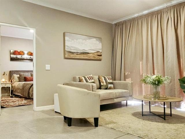 2 Bedroom Apartment in Bellair