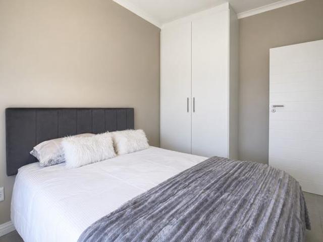 2 Bedroom Apartment in Bellair