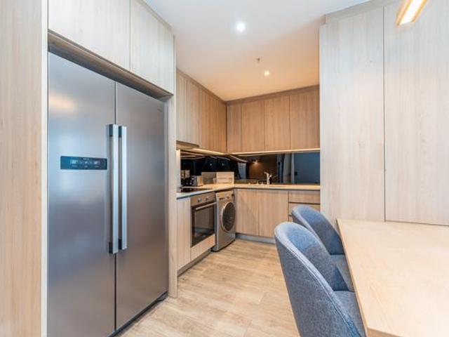 2 Bedroom Apartment in Benmore Gardens
