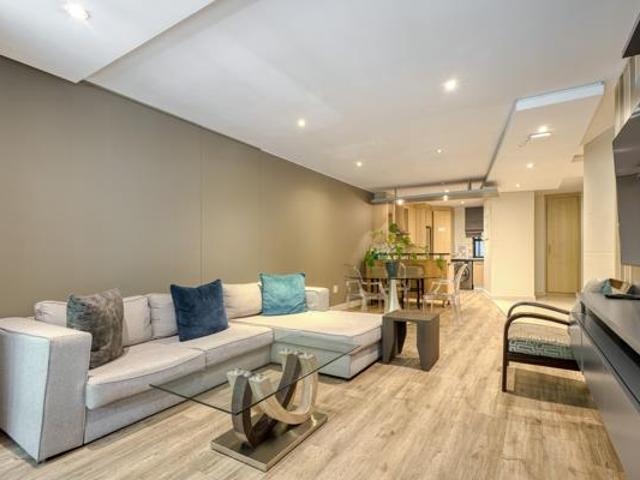 2 Bedroom Apartment in Benmore Gardens