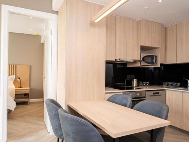 2 Bedroom Apartment in Benmore Gardens