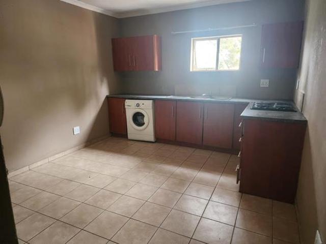 2 Bedroom Apartment in Benoni Central