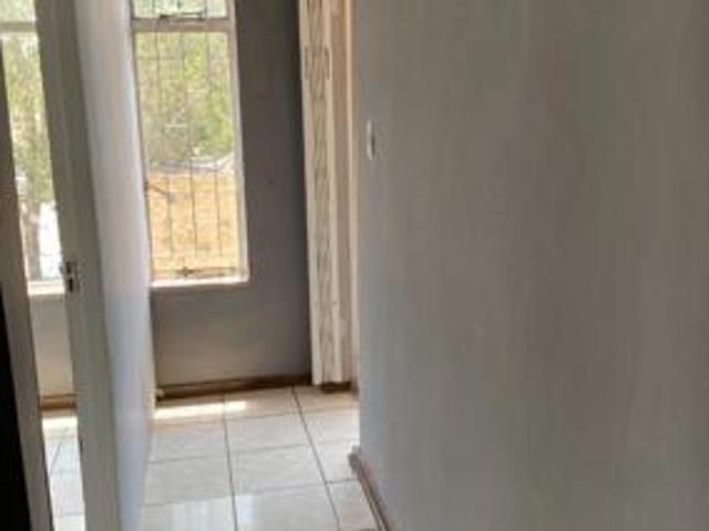 2 Bedroom Apartment in Benoni Central