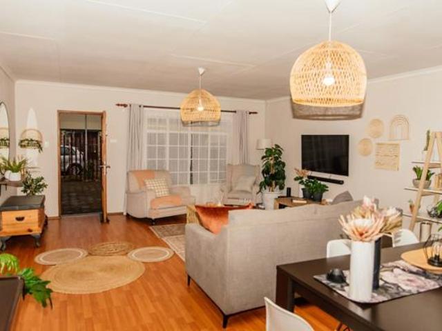 2 Bedroom Apartment in Bethlehem Central