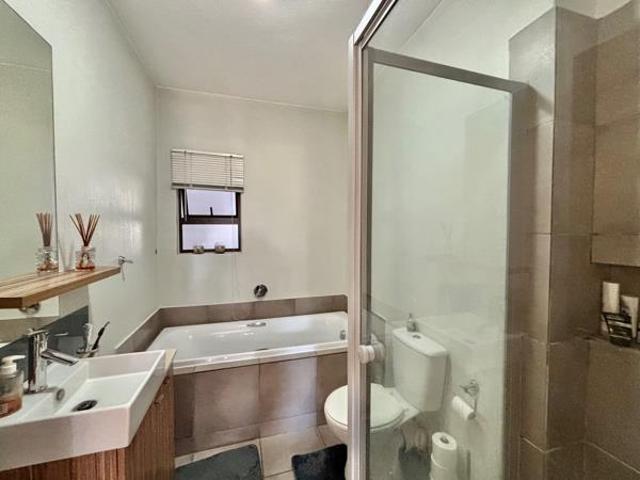 2 Bedroom Apartment in Beverley