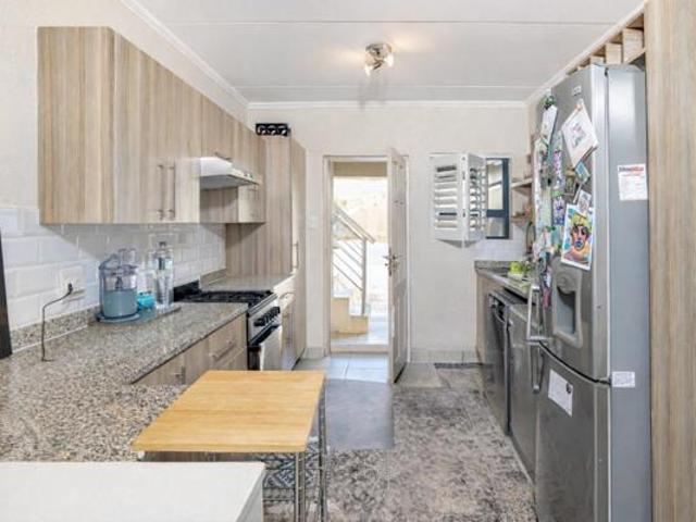 2 Bedroom Apartment in Beverley