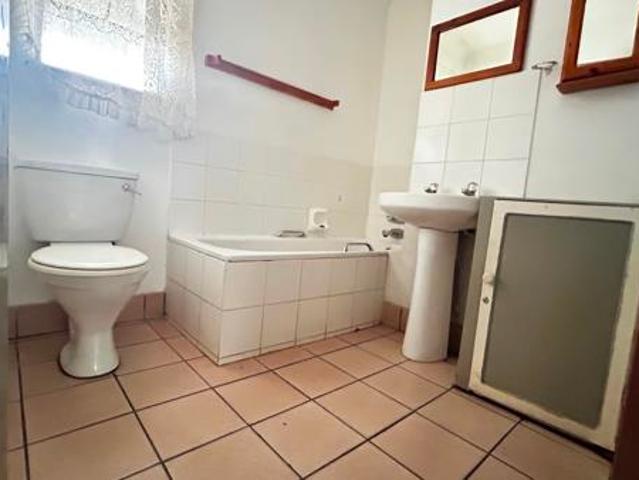 2 Bedroom Apartment in Birdswood
