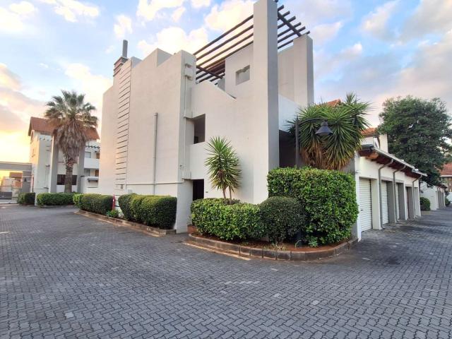2 Bedroom Apartment In Blackheath