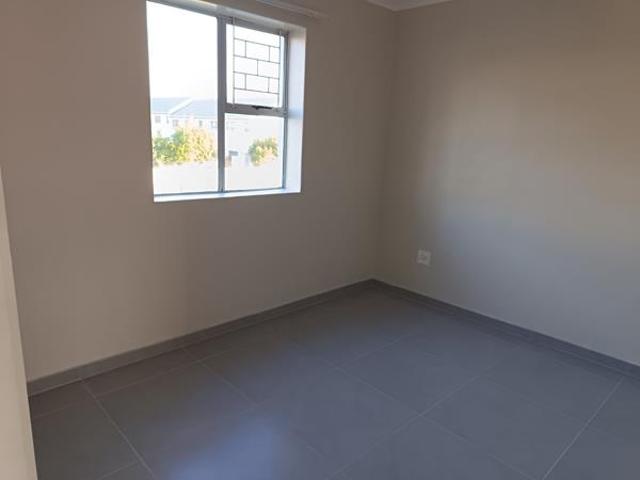 2 Bedroom Apartment in Blouberg Sands