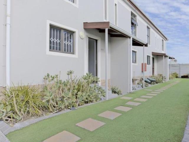 2 Bedroom Apartment in Blouberg Sands