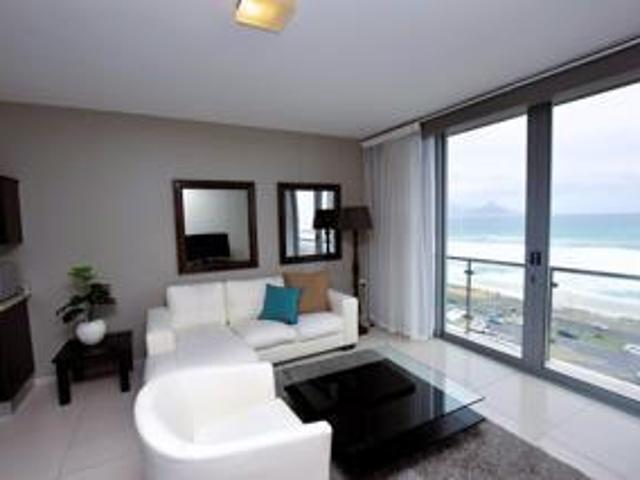 2 Bedroom Apartment in Bloubergstrand