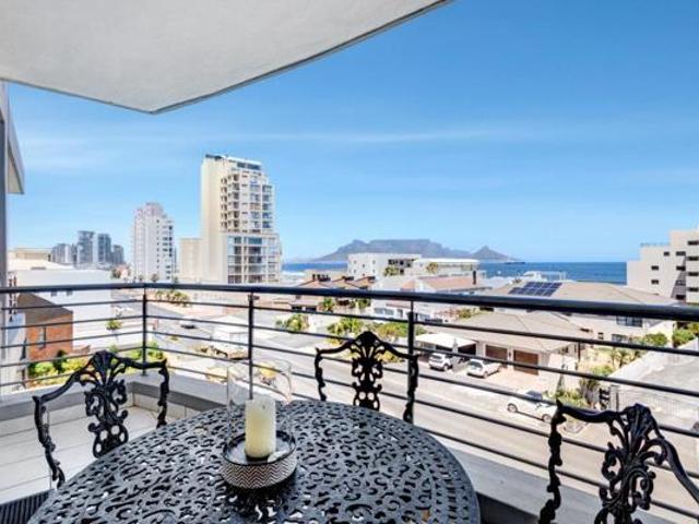 2 Bedroom Apartment in Bloubergstrand