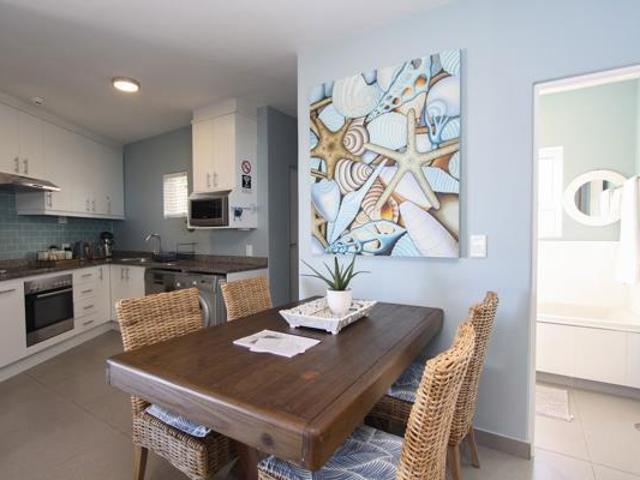 2 Bedroom Apartment in Bloubergrant
