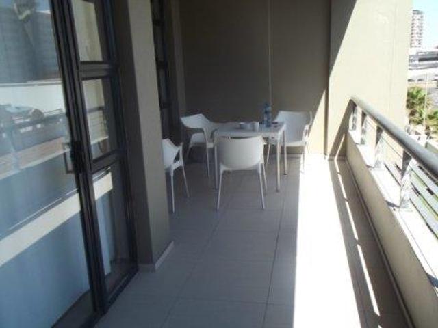 2 Bedroom Apartment in Bloubergrant