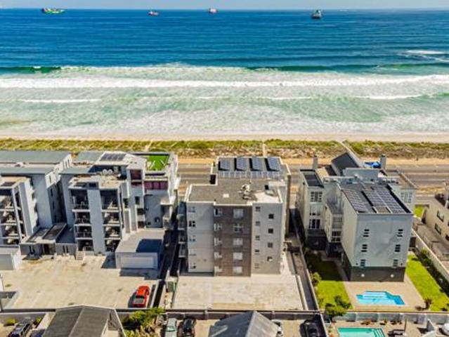 2 Bedroom Apartment in Bloubergrant