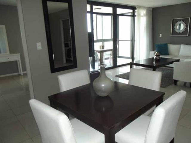 2 Bedroom Apartment in Bloubergrant