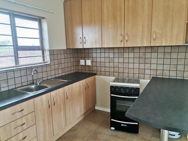2 Bedroom Apartment in Bluewater Bay