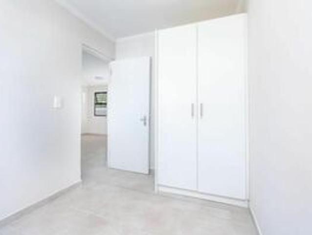 2 Bedroom Apartment in Blue Downs, Blue Downs